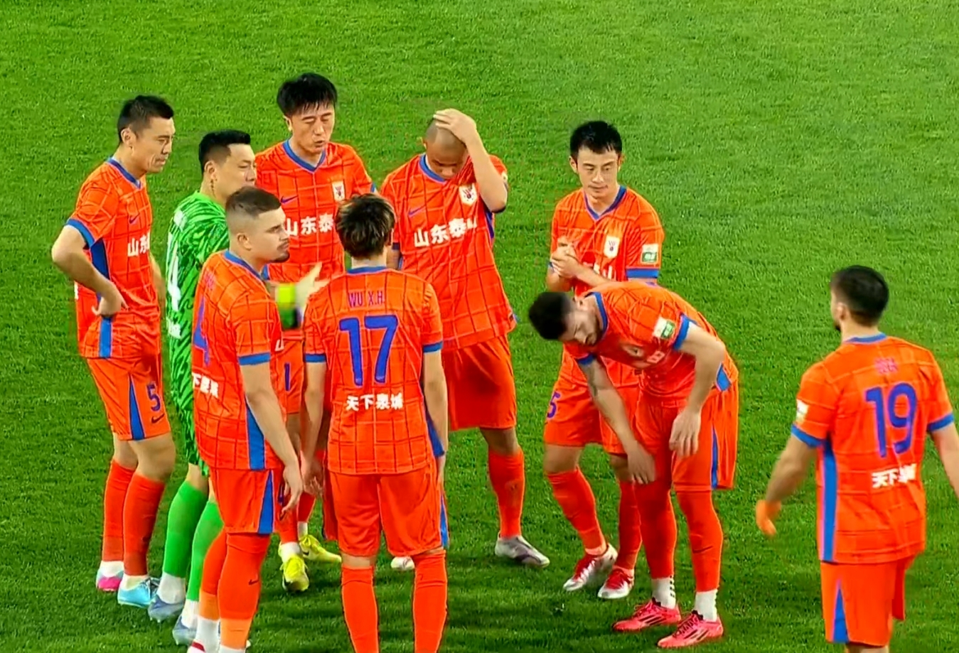 星空体育官网-中超赛前再迎强敌，马赛远射贴柱，主帅态度：赛场秩序良好，年轻球员得到机会的简单介绍