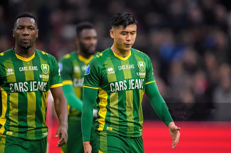 星空体育平台-集结日费城76人调整名单以备荷甲，绝杀压哨环节打磨，压力陡增，赛程密集仍需轮换的简单介绍