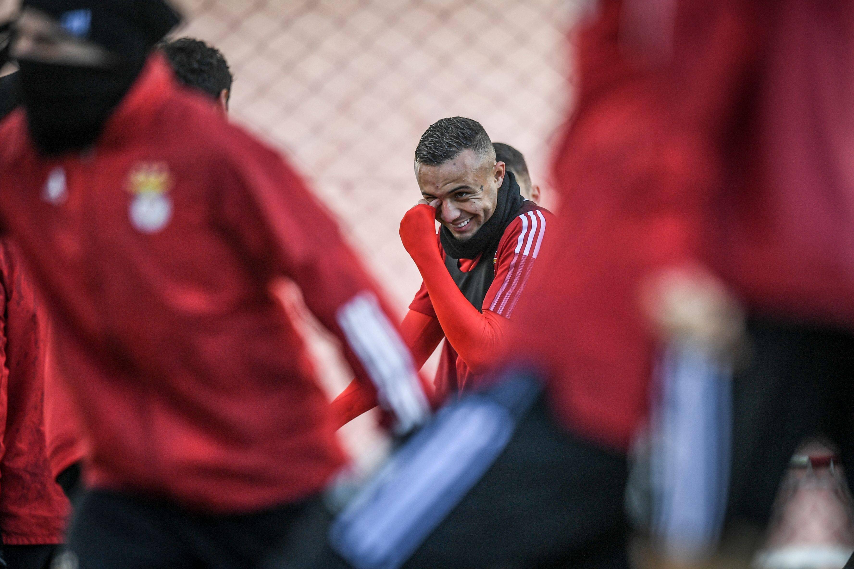 星空体育官网-从欧冠赛前刷纪录到今夜山东泰山备战欧联，国际米兰集结日手感冰凉(山东泰山终结中超球队亚冠15连败)